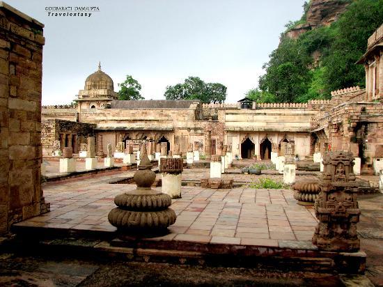Gujari Mahal Archaeological Museum